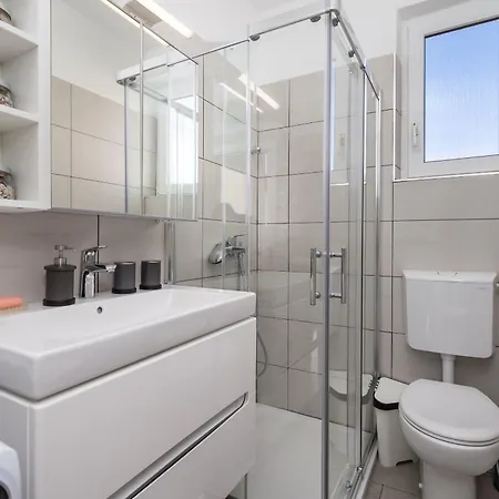 With Parking Space Barbat, Rab - 22584 Appartement *