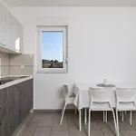 With Parking Space Barbat, Rab - 22584 Appartement Rab Town